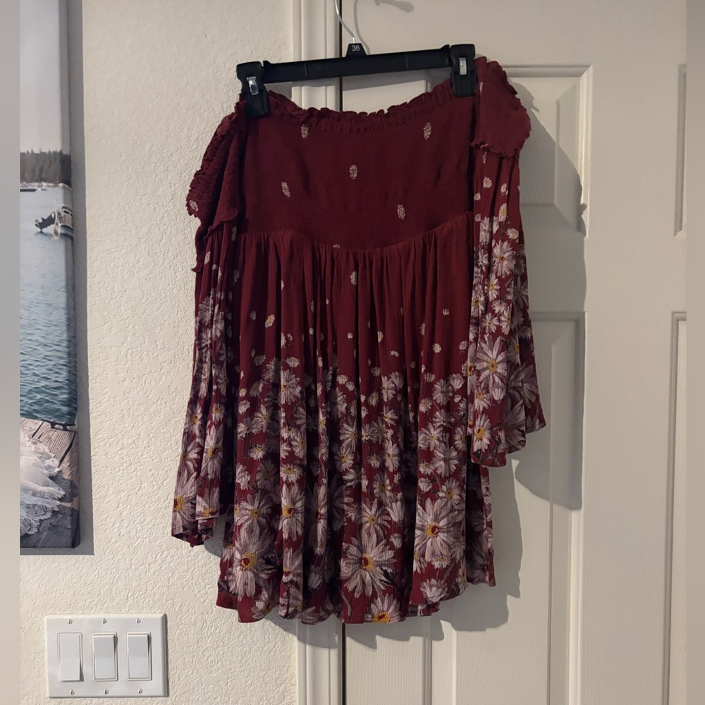 Barely worn size small, off the shoulder blouse